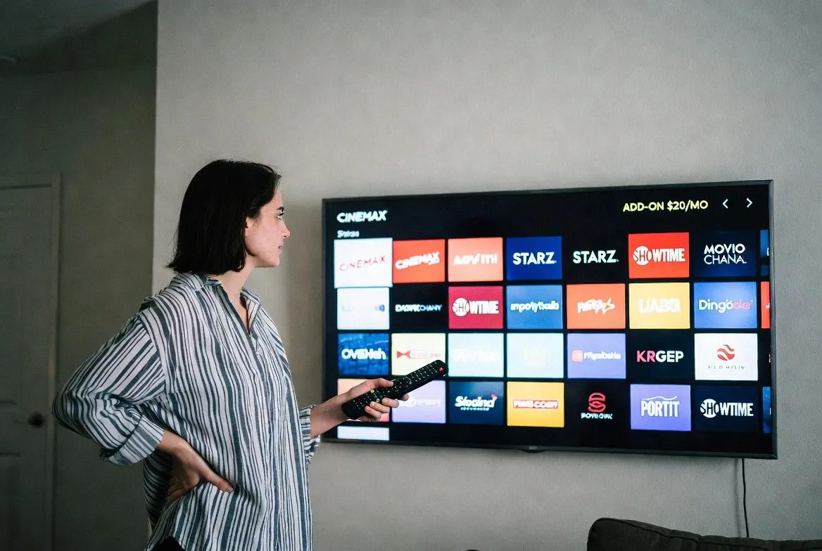 Premium movie channels HBO Showtime Starz Cinemax included with IPTV